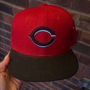 Cincinnati Reds Red and Black Brim Baseball Cap